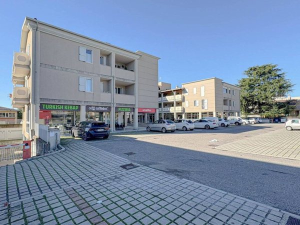 appartamento in vendita a Montichiari in zona Rò