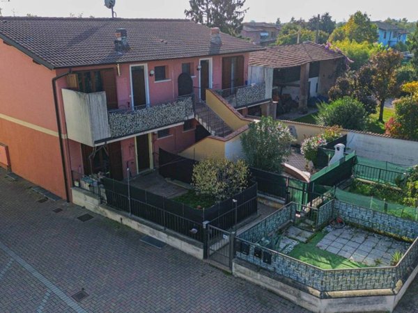 appartamento in vendita a Montichiari in zona Sant'Antonio