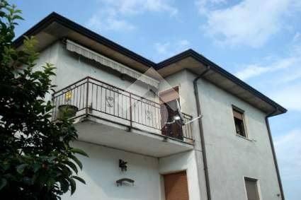 appartamento in vendita a Montichiari in zona Vighizzolo
