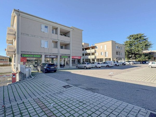 appartamento in vendita a Montichiari in zona Rò