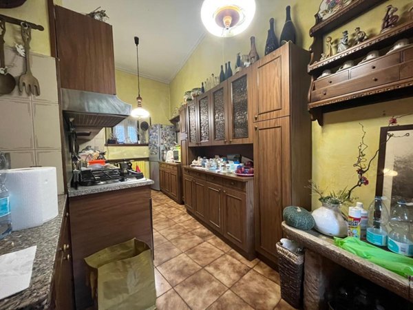 casa indipendente in vendita a Montichiari in zona Centro Storico