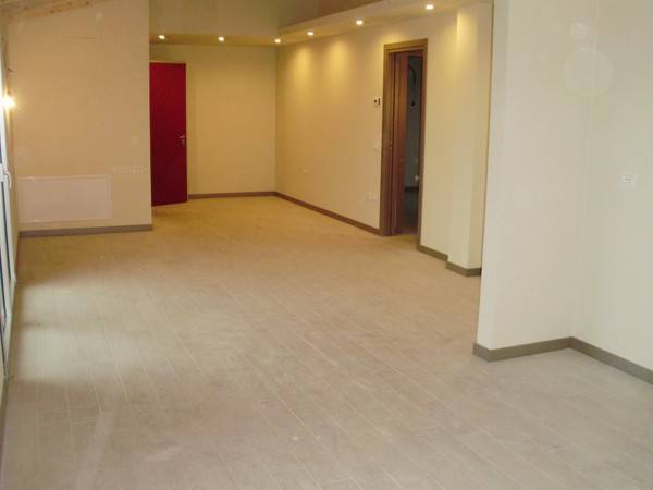 appartamento in vendita a Montichiari in zona Rò