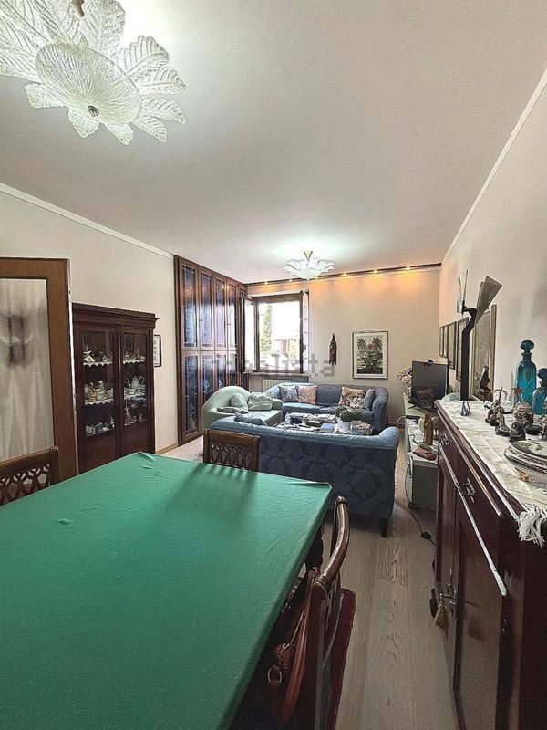 casa indipendente in vendita a Montichiari in zona Centro Storico