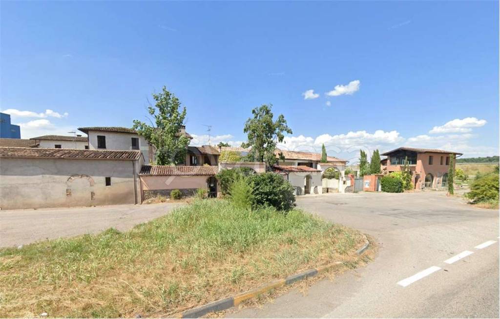 casa indipendente in vendita a Montichiari in zona Santellone