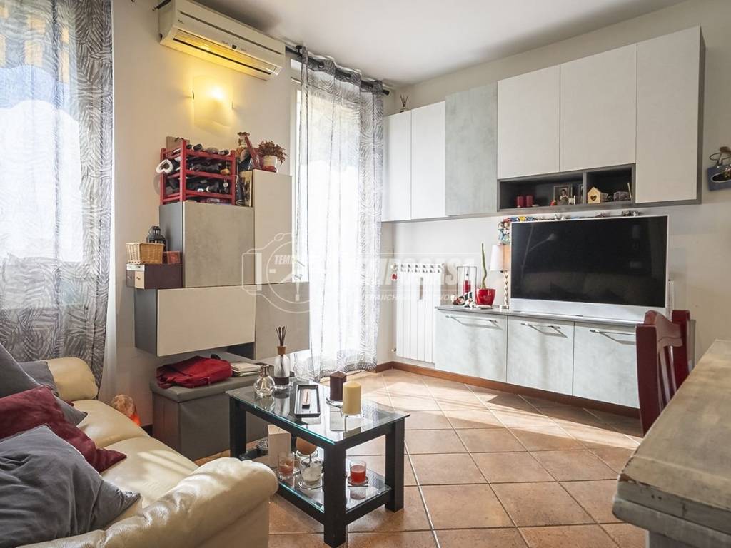 appartamento in vendita a Montichiari in zona Fascia D'oro