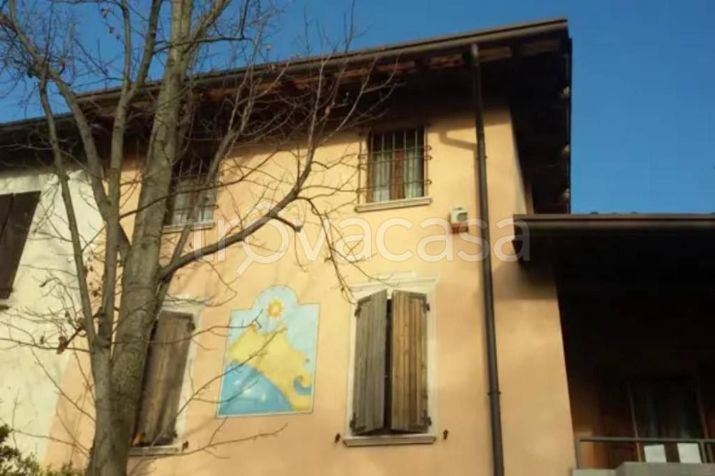 appartamento in vendita a Montichiari in zona Santellone
