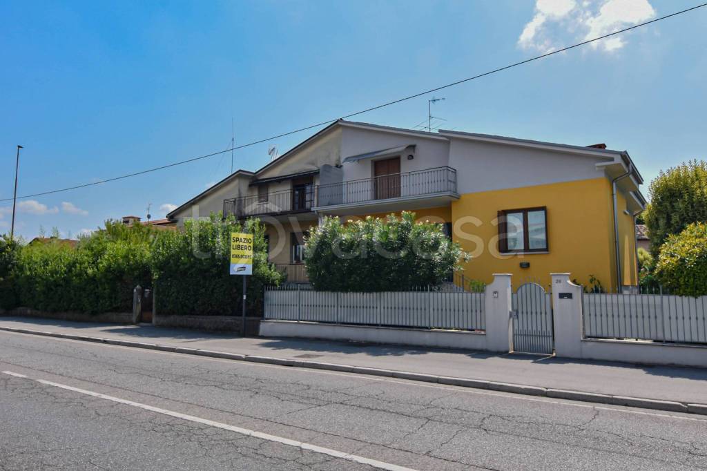 casa indipendente in vendita a Montichiari