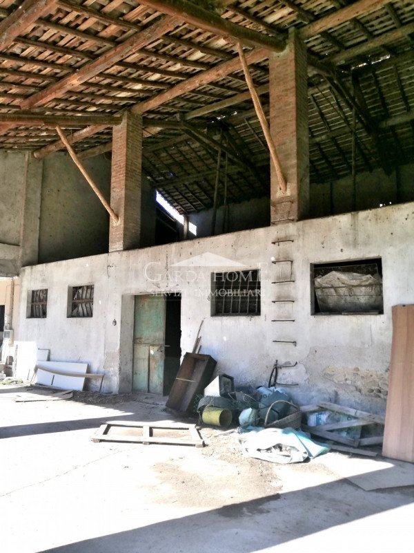 casale in vendita a Montichiari in zona Novagli