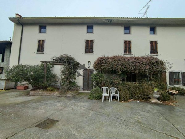 casa indipendente in vendita a Montichiari