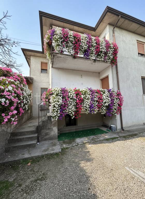 appartamento in vendita a Montichiari in zona Vighizzolo