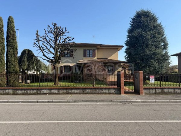 casa indipendente in vendita a Montichiari
