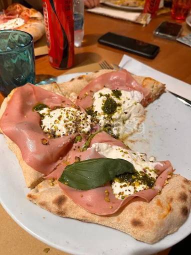 negozio in vendita a Montichiari in zona Centro Storico