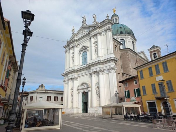 appartamento in vendita a Montichiari in zona Rò