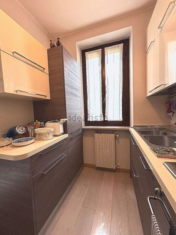 casa indipendente in vendita a Montichiari in zona Centro Storico