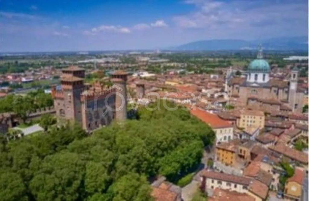 casa indipendente in vendita a Montichiari