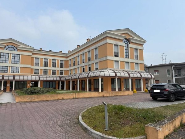 appartamento in vendita a Montichiari in zona Rò