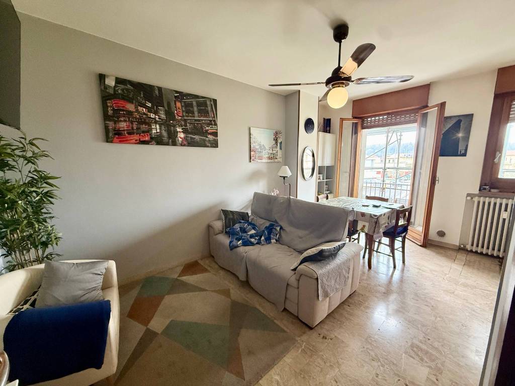 appartamento in vendita a Montichiari in zona Rò