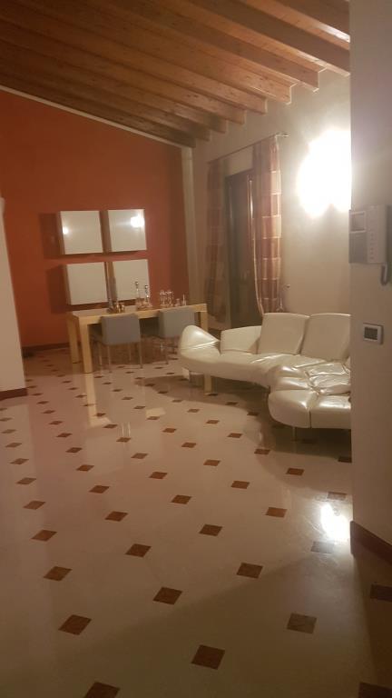 casa indipendente in vendita a Montichiari