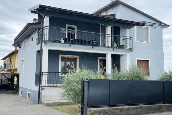appartamento in vendita a Montichiari in zona Sant'Antonio