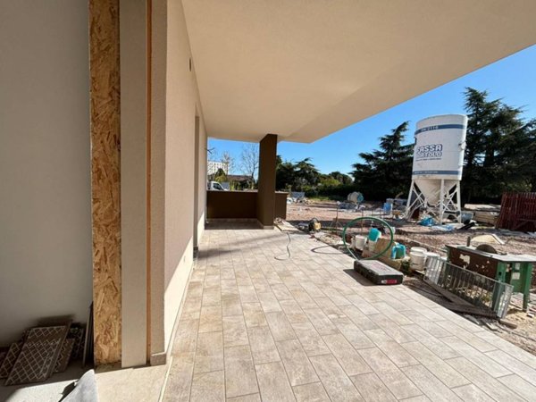 appartamento in vendita a Montichiari in zona Rò