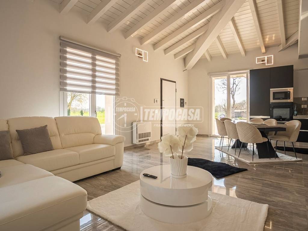 appartamento in vendita a Montichiari in zona Vighizzolo