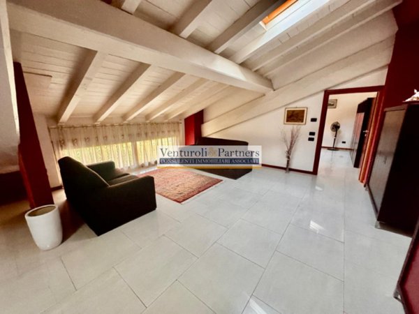 appartamento in vendita a Montichiari in zona Rò