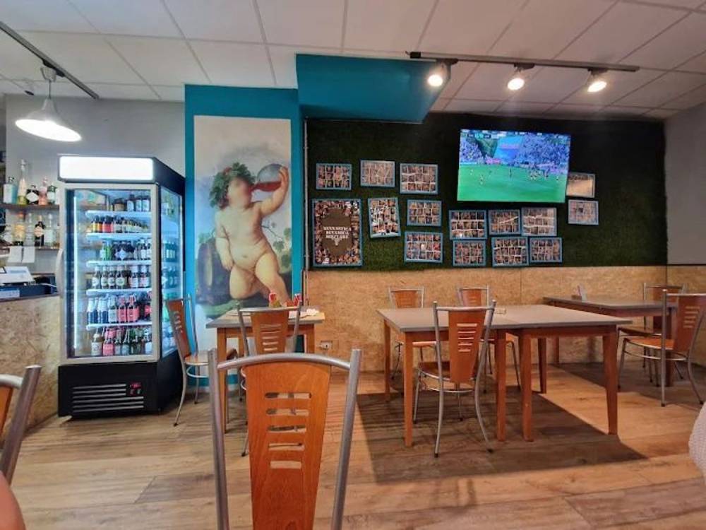 negozio in vendita a Montichiari in zona Centro Storico