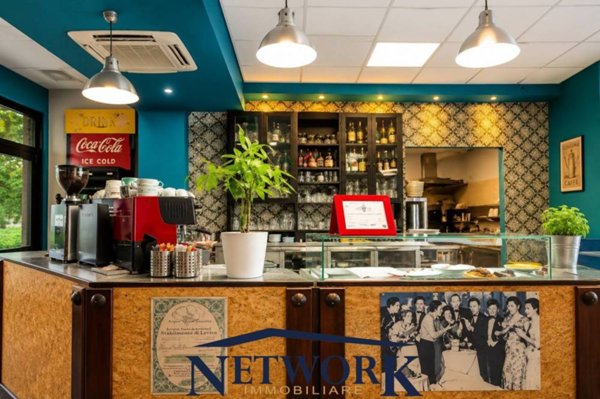negozio in vendita a Montichiari in zona Centro Storico