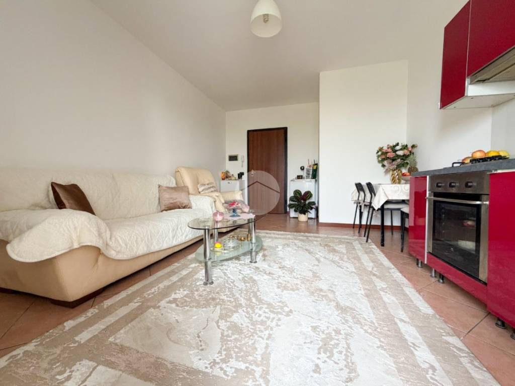 appartamento in vendita a Montichiari in zona Santa Giustina