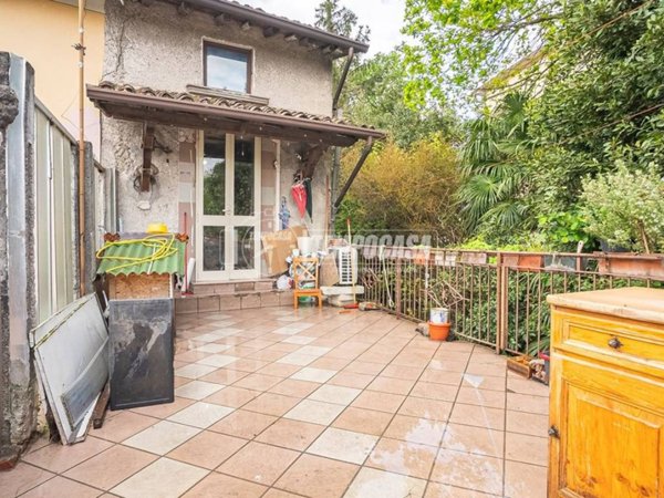 appartamento in vendita a Montichiari in zona Rò