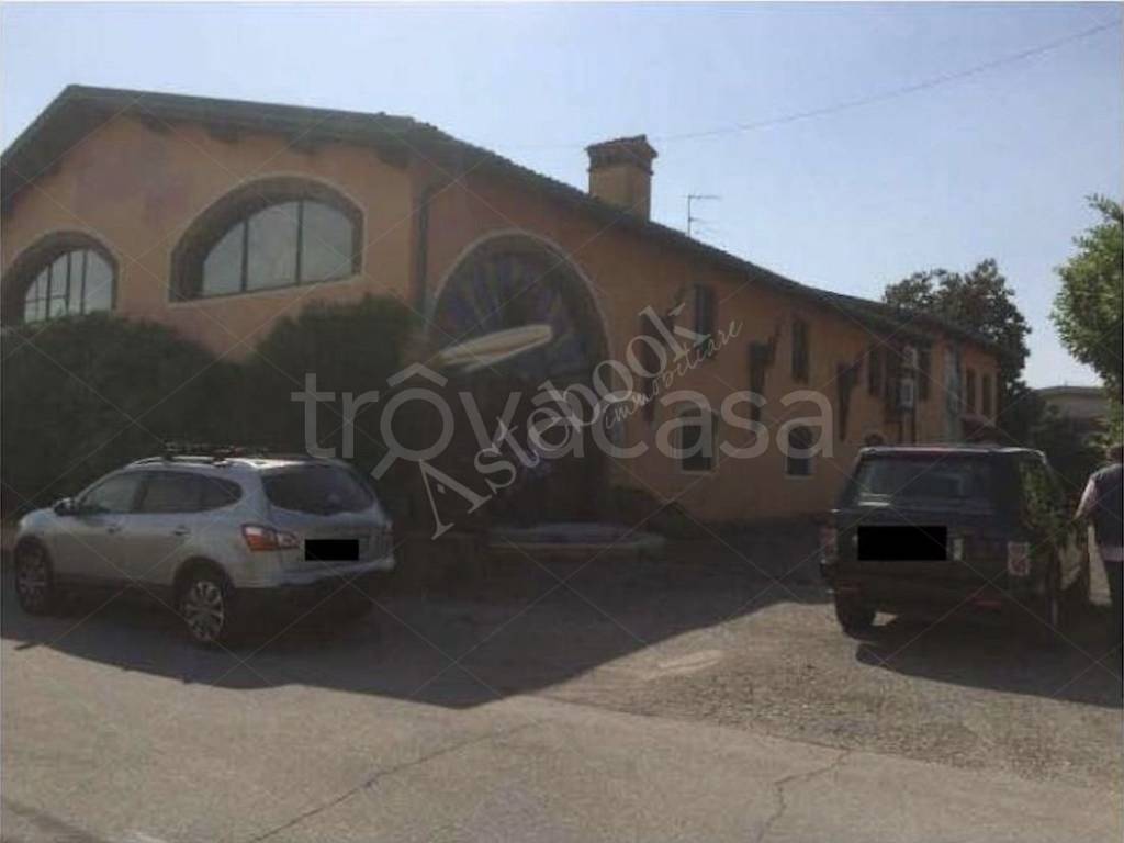 negozio in vendita a Montichiari