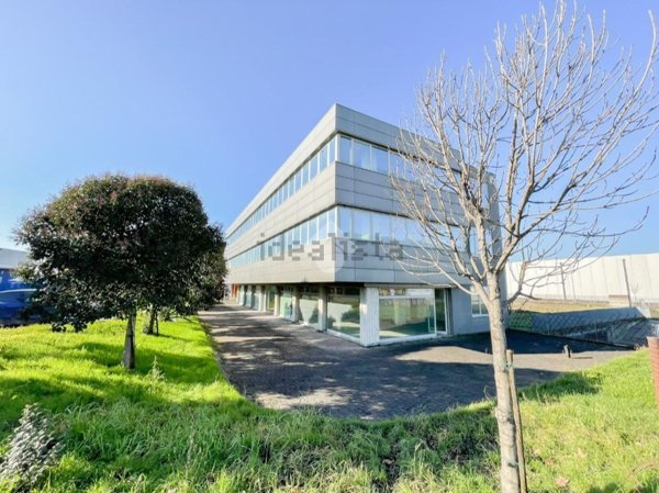 ufficio in vendita a Montichiari