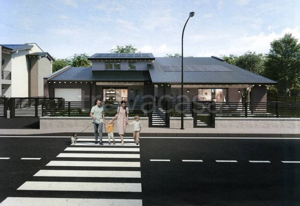 casa indipendente in vendita a Montichiari in zona Centro Storico