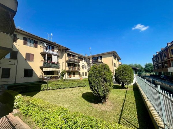 appartamento in vendita a Montichiari in zona Rò