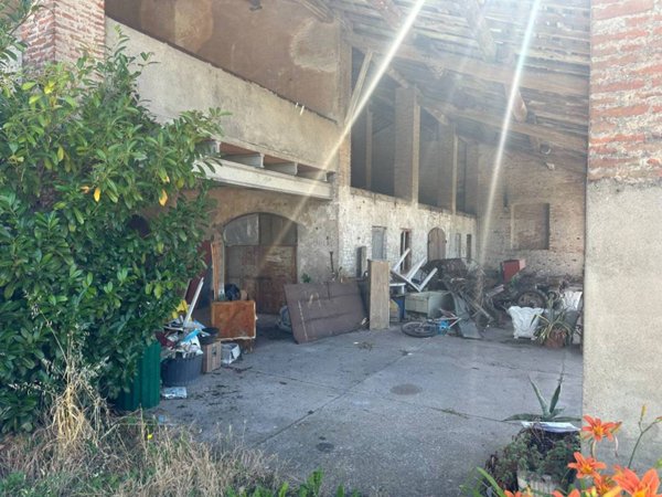 casa indipendente in vendita a Montichiari in zona Bredazzane