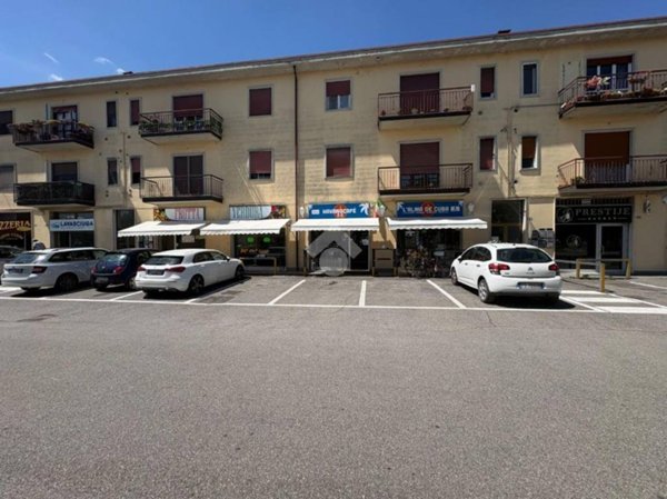 negozio in vendita a Montichiari