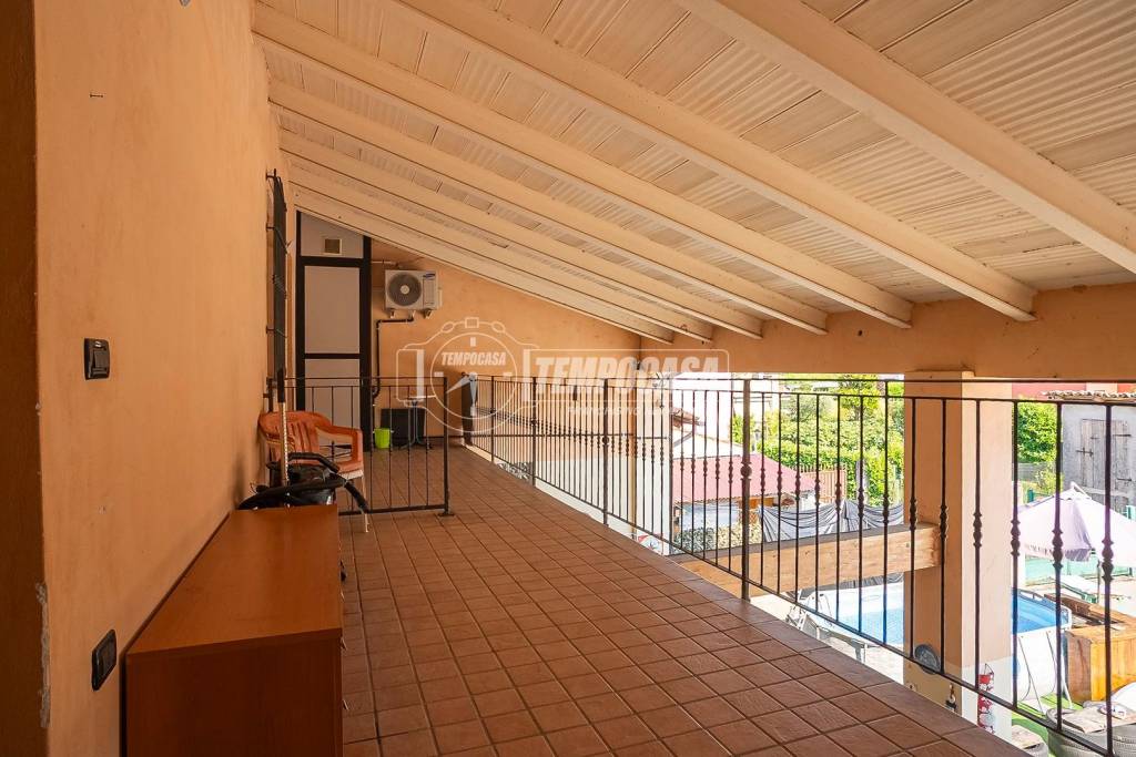 appartamento in vendita a Montichiari in zona Chiarini
