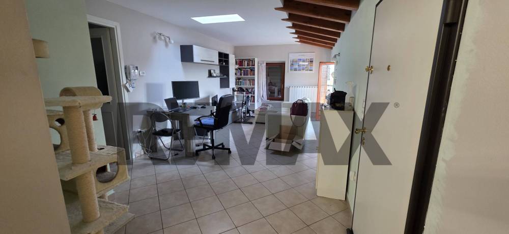 appartamento in vendita a Montichiari in zona Sant'Antonio