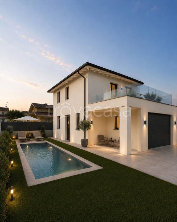 casa indipendente in vendita a Montichiari in zona Chiarini
