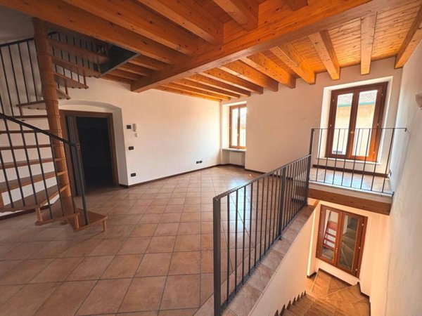 appartamento in vendita a Montichiari in zona Centro Storico