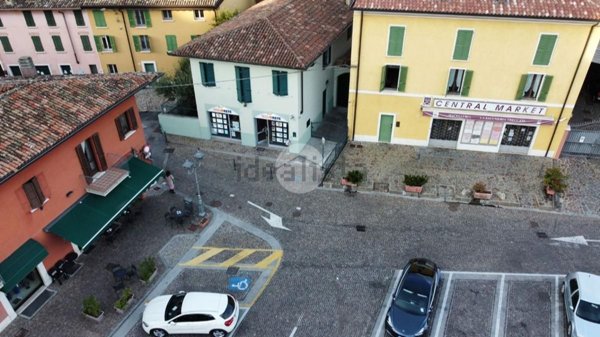 appartamento in vendita a Montichiari in zona Centro Storico