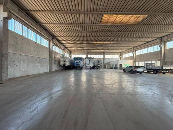 appartamento in vendita a Montichiari in zona Fascia D'oro
