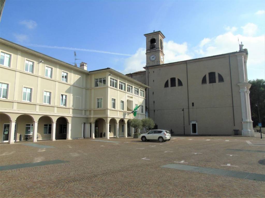 negozio in vendita a Montirone