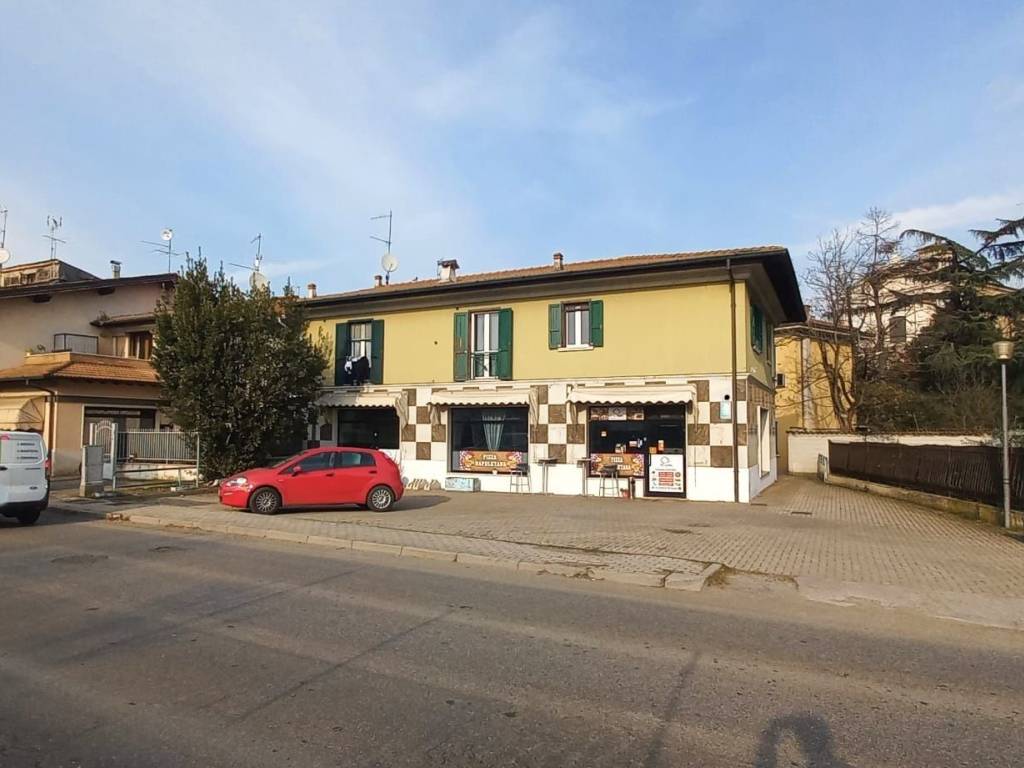 negozio in vendita a Montirone