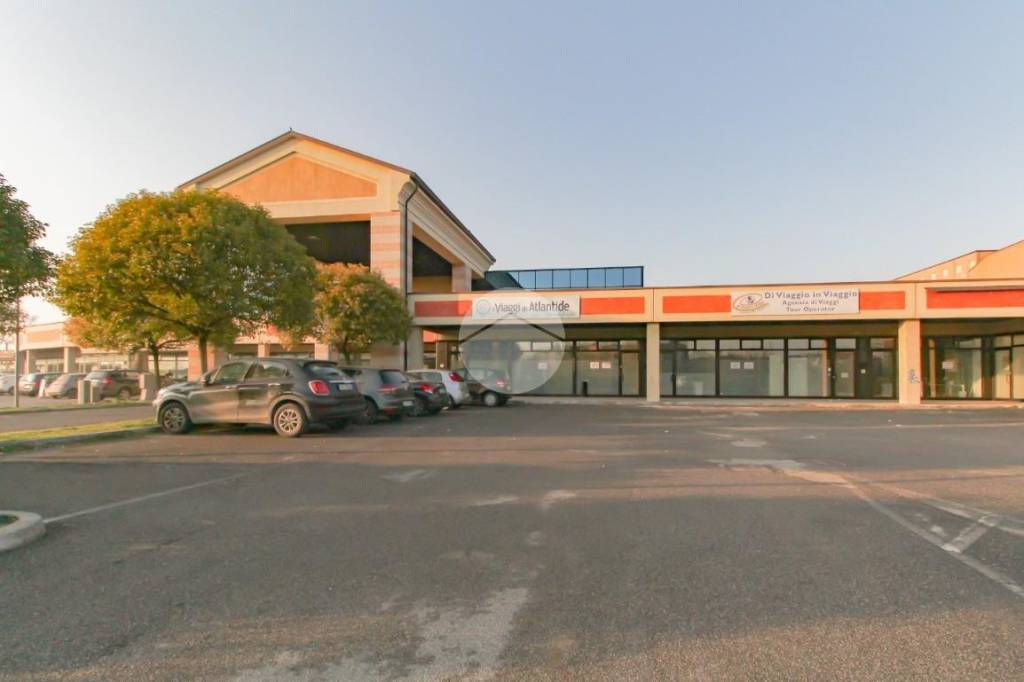 negozio in vendita a Montirone