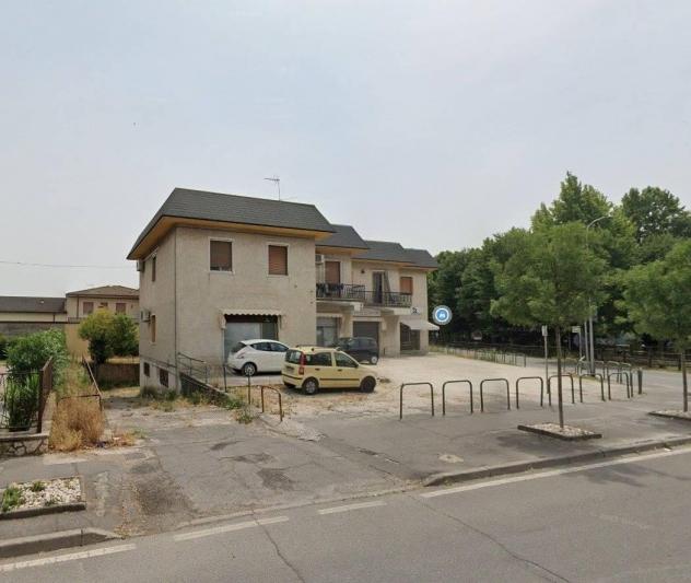 locale commerciale in vendita a Montirone