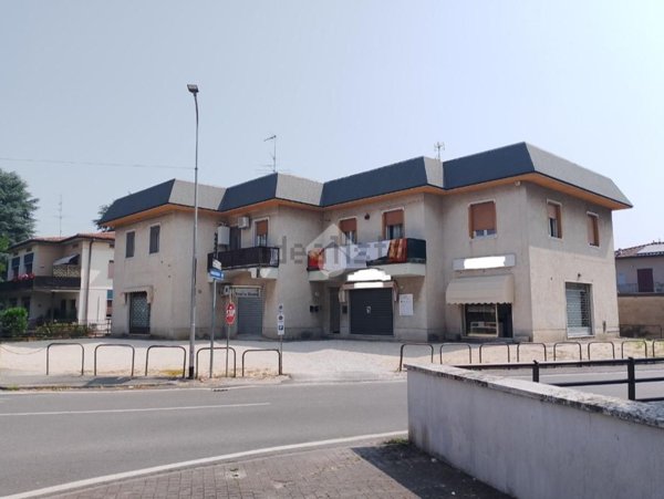 negozio in vendita a Montirone