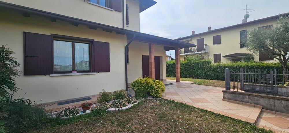 casa indipendente in vendita a Montirone