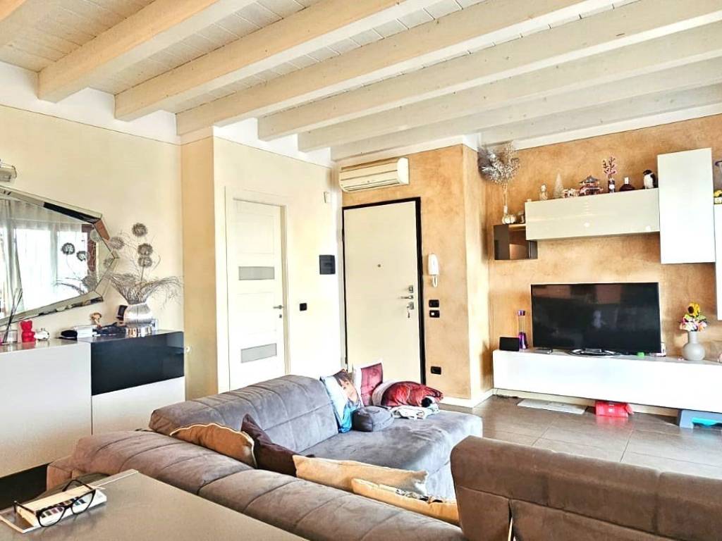 appartamento in vendita a Montirone