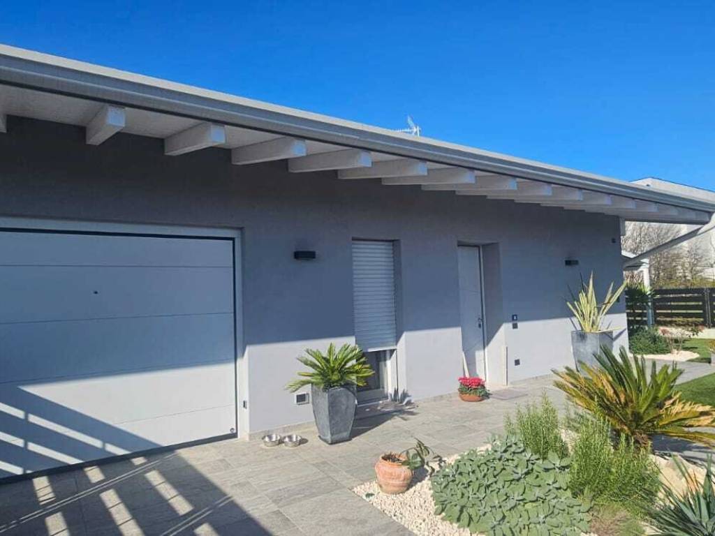 casa indipendente in vendita a Montirone